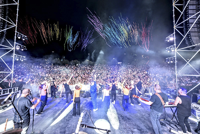 עפולה: למעלה מעשרת אלפים צופים במופע סיום הקיץ 